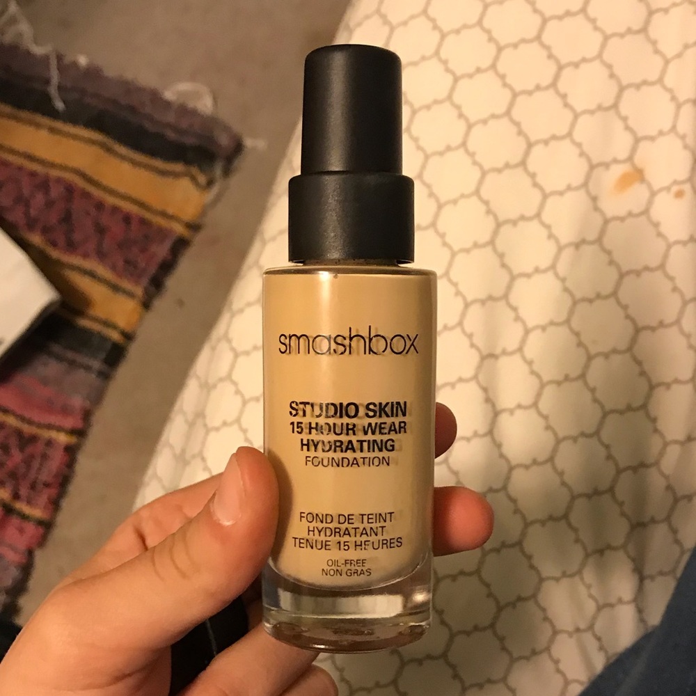 Smashbox foundation